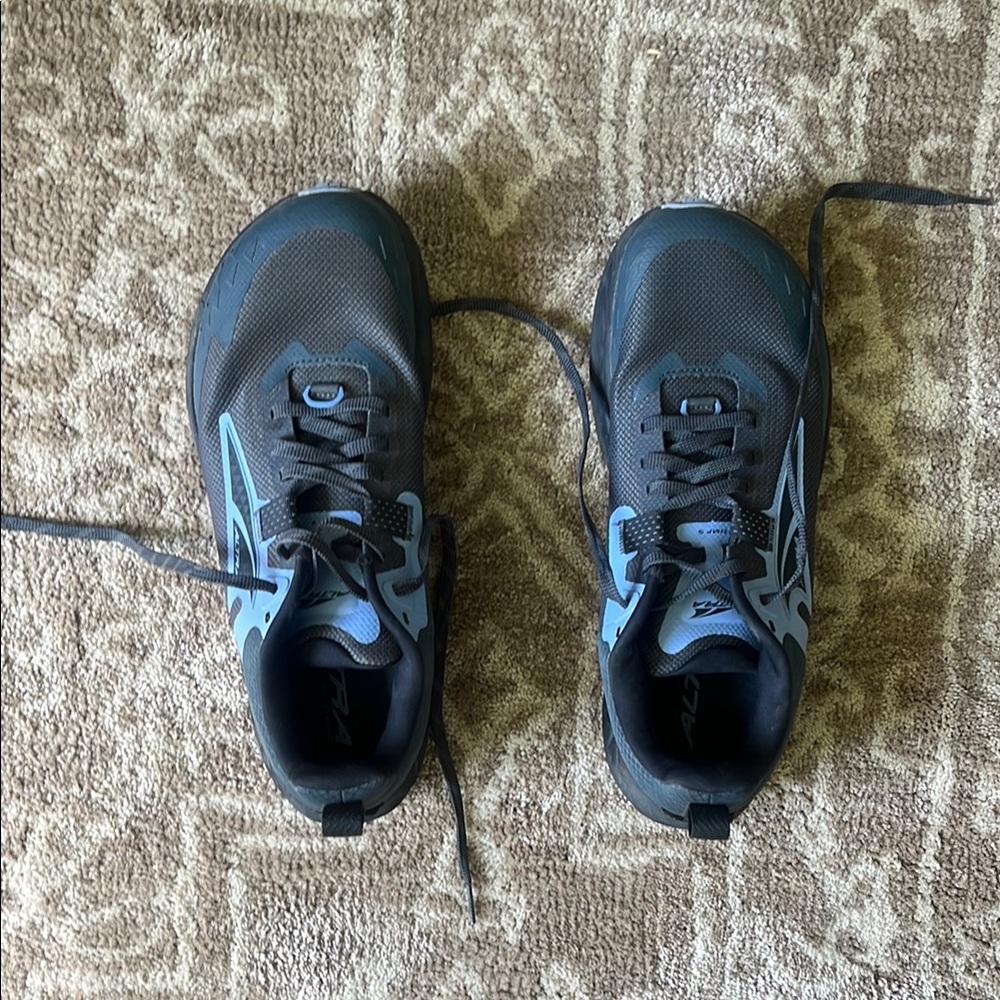 Altra - Women’s Timp 5, size 9.5